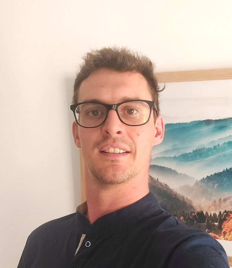 Florian DUCASSOU ostéopathe